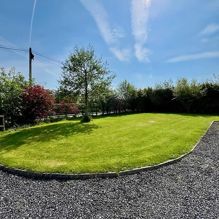 Сasa de vacaciones Countryside House & Private Garden *