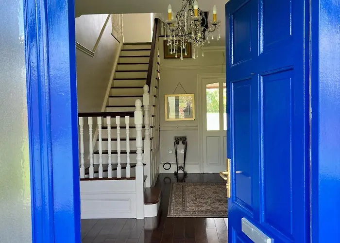 Countryside House & Private Garden Сasa de vacaciones *