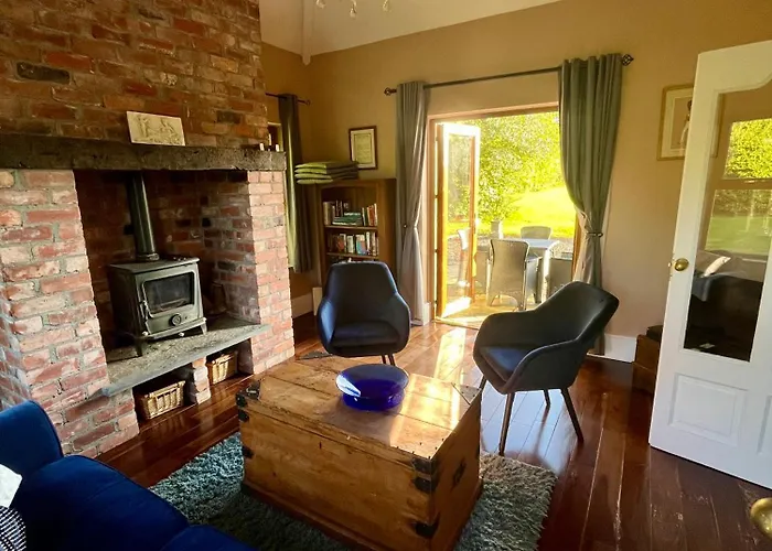 Сasa de vacaciones Countryside House & Private Garden *